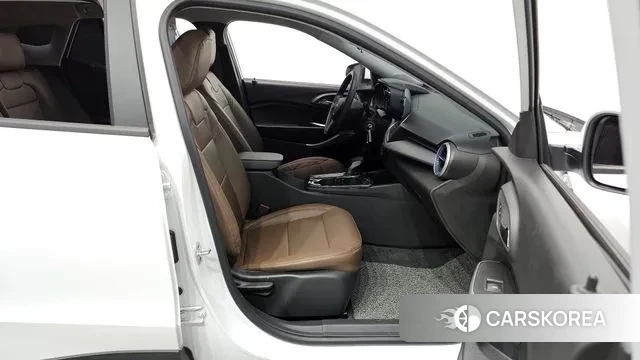 Chevrolet (GM Daewoo) Trax Crossover 2024 Белый из Кореи, фото 2