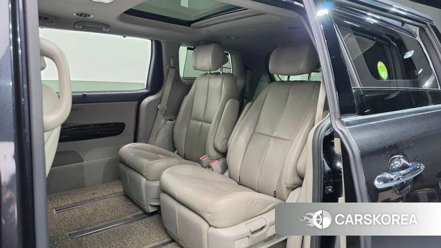 Kia The New Carnival 2018 Серый из Кореи, фото 2