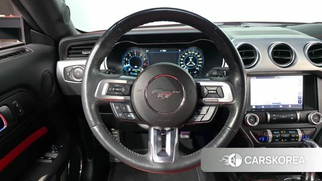 Ford Mustang 2023 Красный из Кореи, фото 2