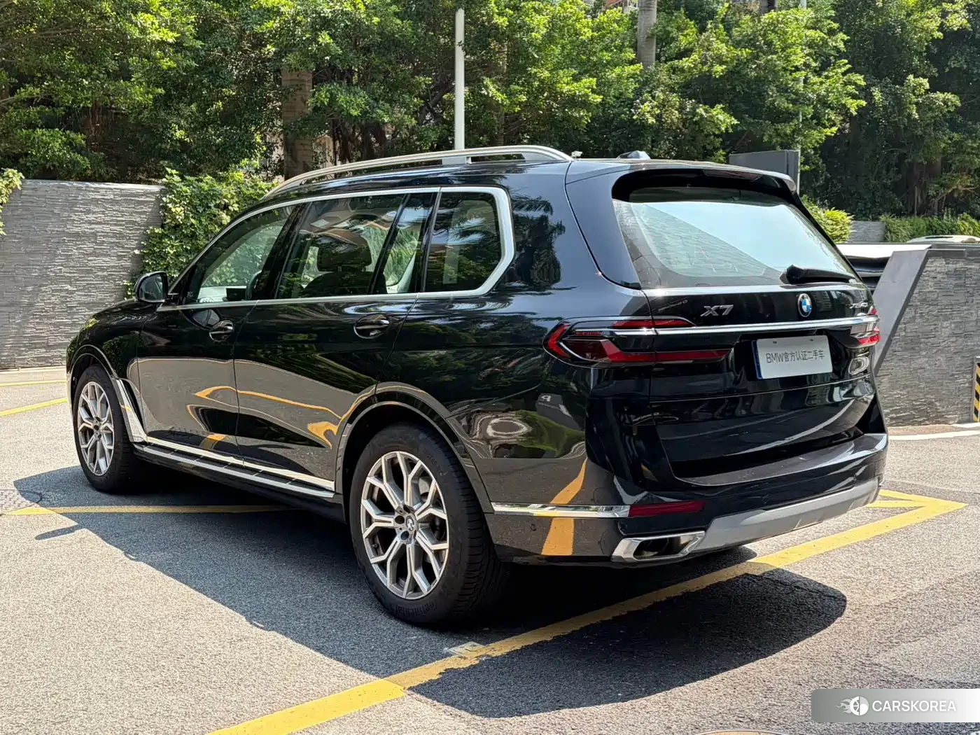 BMW X7 2025 Черный из Китая, фото 3