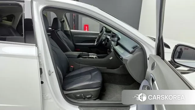 Hyundai Sonata D Edge (DN8) 2025 Белый из Кореи, фото 2