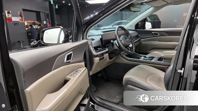 Kia The New Carnival 4th Generation 2024 Серый из Кореи, фото 2