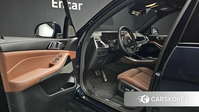 BMW X5 (G05) 2025 Черный из Кореи, фото 2