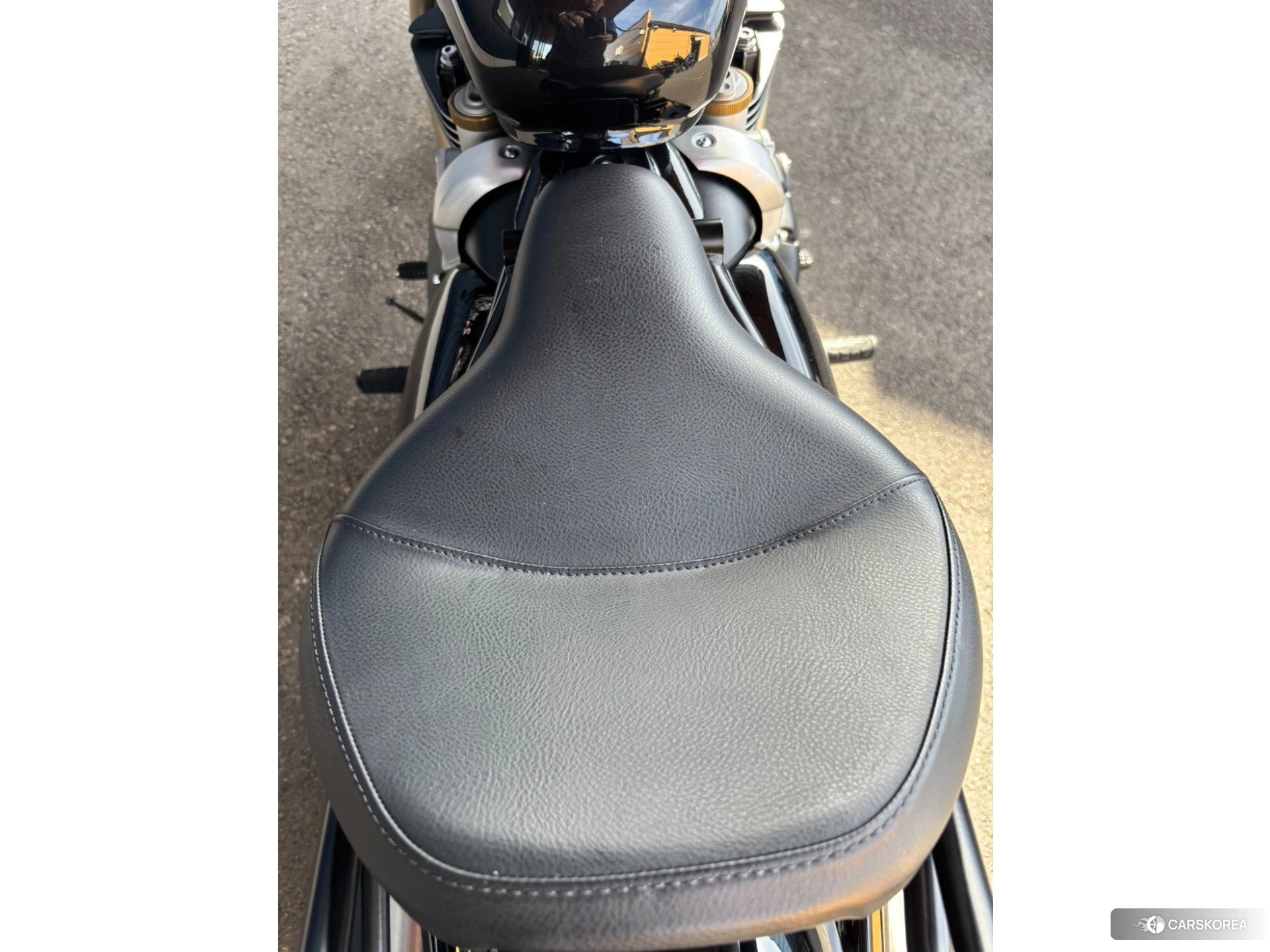 Triumph BONNEVILLE BOBBER 2024 из Японии, фото 5
