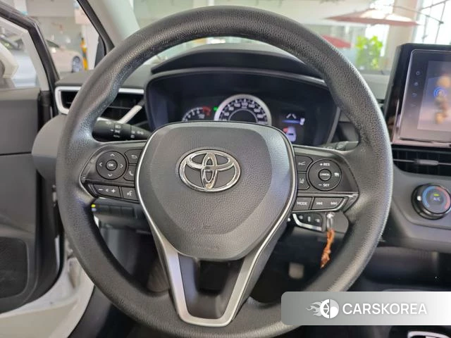Toyota Corolla 2021 Белый из Китая, фото 2