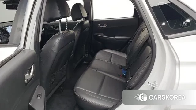 Hyundai Kona 2018 Белый из Кореи, фото 2