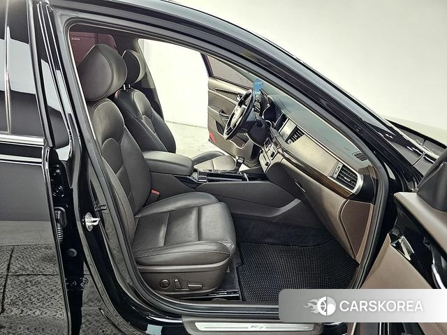 Kia Come New K7 2018 Черный из Кореи, фото 2