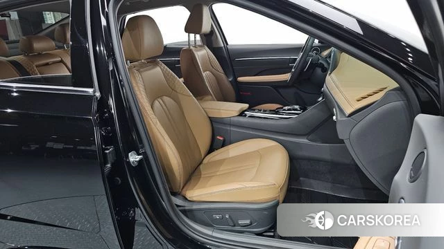 Hyundai Sonata (DN8) 2020 Черный из Кореи, фото 2