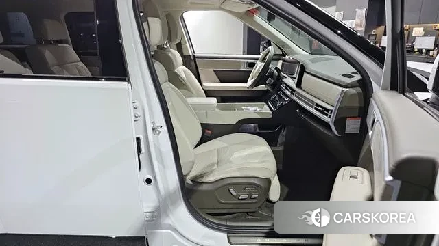 Hyundai Santa Fe (MX5) 2023 Белый из Кореи, фото 2