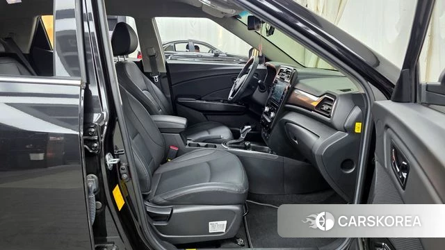 Ssangyong Berry New Tivoli 2023 Черный из Кореи, фото 2