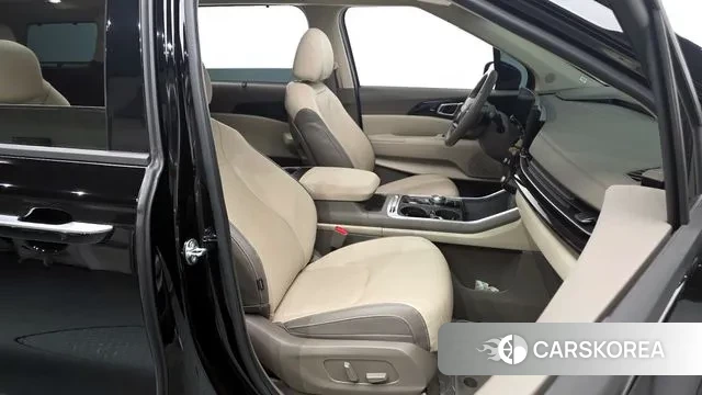 Kia The New Carnival 4th Generation 2024 Черный из Кореи, фото 2