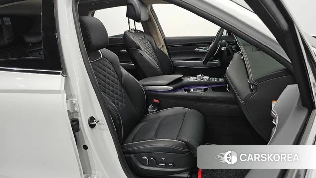 Genesis Electrified GV70 2022 Белый из Кореи, фото 2