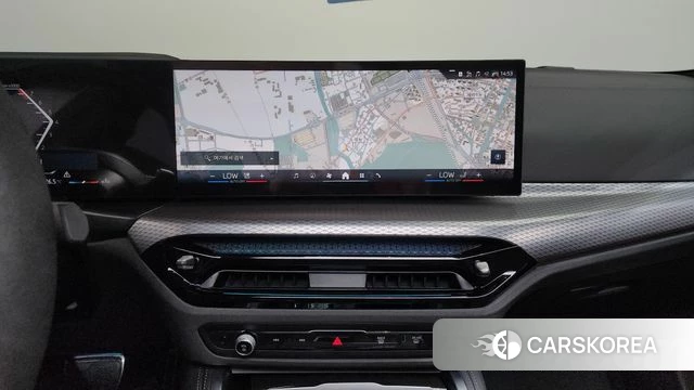 BMW 4 Series (G22) 2025 Белый из Кореи, фото 2
