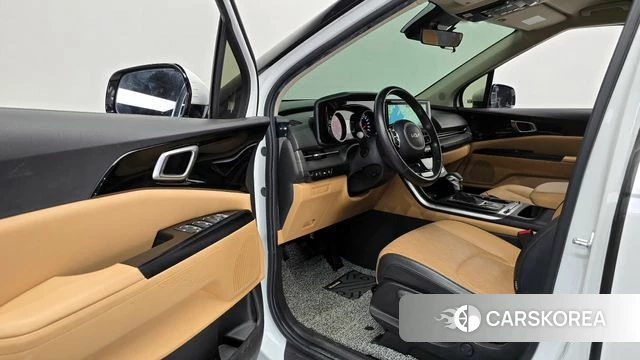 Kia Carnival 4th generation 2023 Белый из Кореи, фото 2