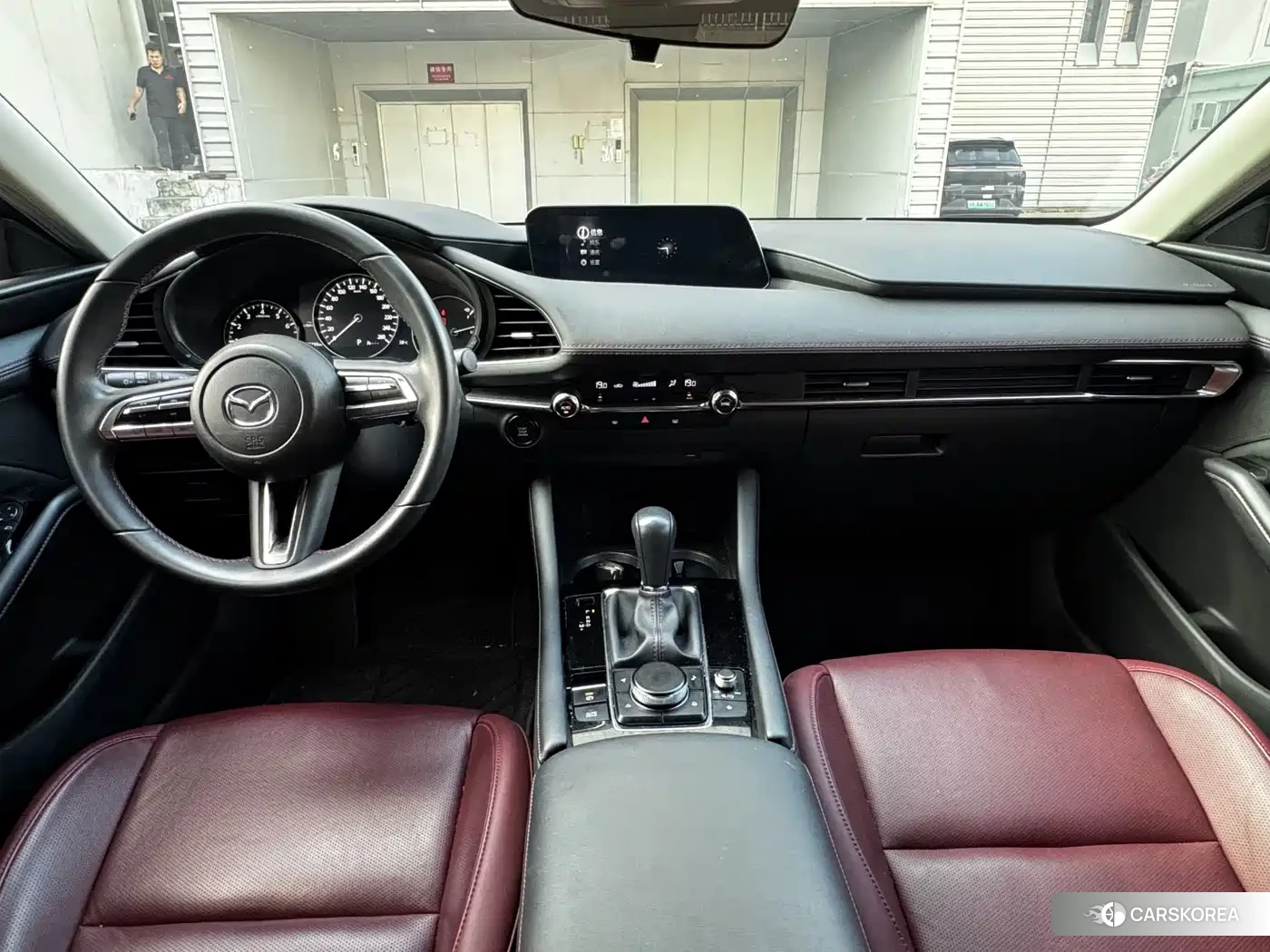 Mazda 3 2023 Silver/gray из Китая, фото 2