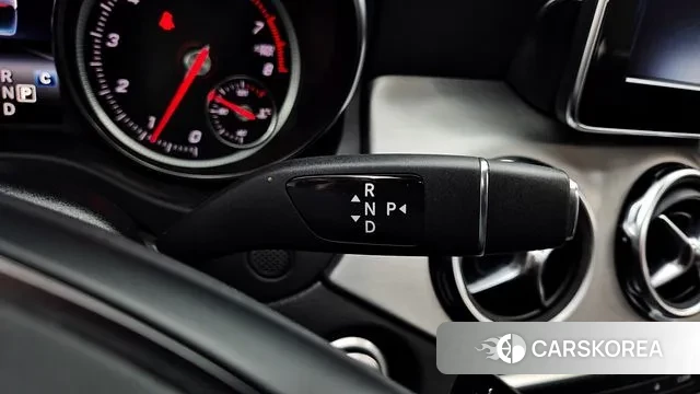 Mercedes-Benz GLA-Class X156 2019 Белый из Кореи, фото 2