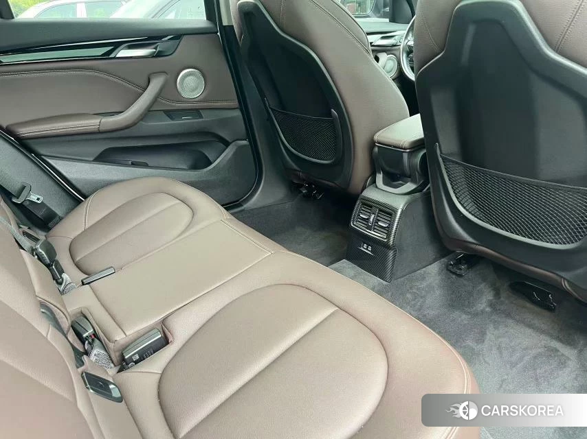 BMW X1 2020 Белый из Китая, фото 2