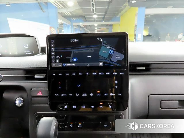 Hyundai Staria 2024 Желтый из Кореи, фото 2