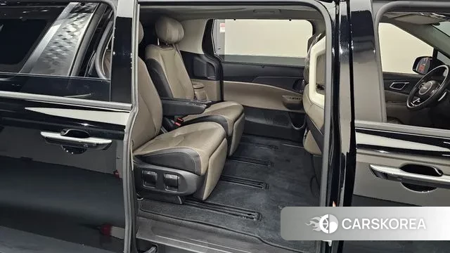 Kia The New Carnival 4th Generation 2023 Черный из Кореи, фото 2