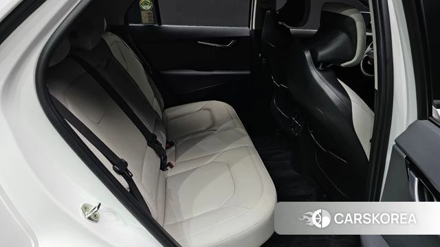 Kia Di Ol Nu Niro 2022 Белый из Кореи, фото 2