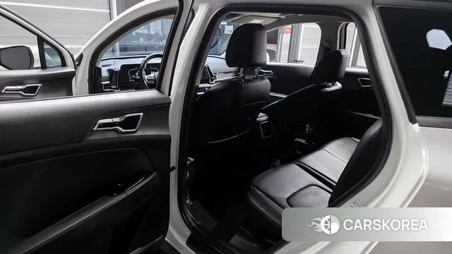 Kia Sportage 5th Generation 2021 Белый из Кореи, фото 2