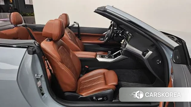 BMW 4 Series (G22) 2023 Небесно-голубой из Кореи, фото 2