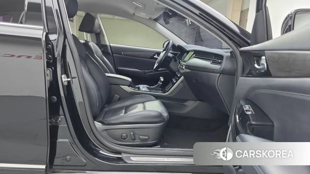 Kia K7 Premier 2020 Черный из Кореи, фото 2