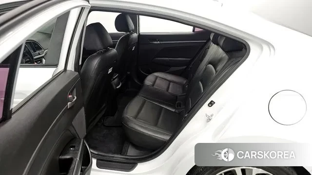 Hyundai Avante AD 2018 Белый из Кореи, фото 2