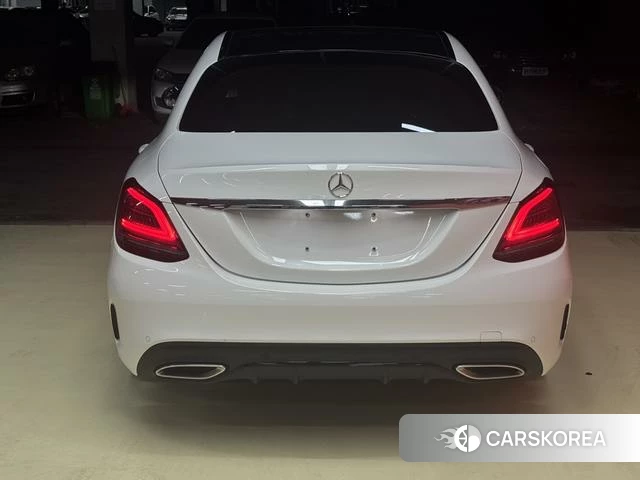 Mercedes-Benz Class C 2021 Белый из Китая, фото 2