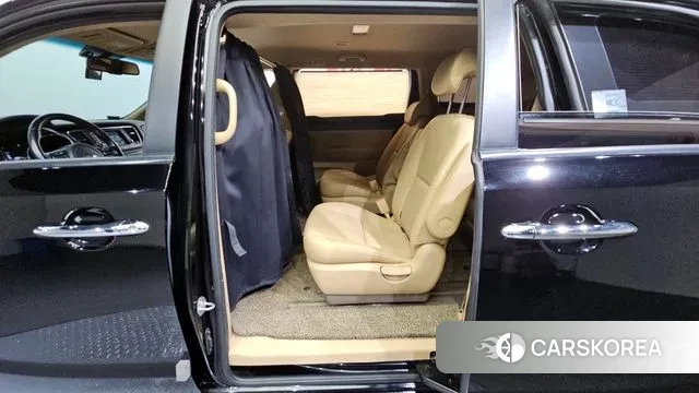 Kia The New Carnival 2018 Черный из Кореи, фото 2