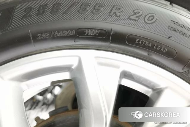Ford Explorer 2021 Черный из Китая, фото 2