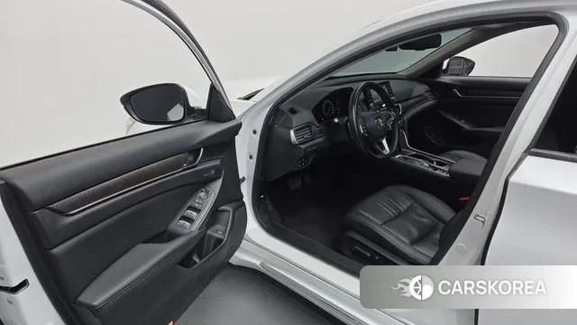 Honda Accord 10th Generation 2019 Белый из Кореи, фото 2