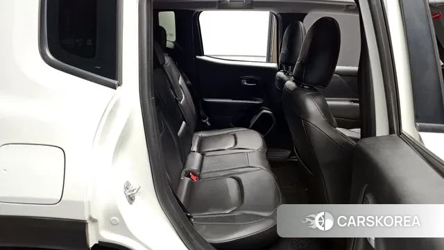 Jeep Renegade 2018 Белый из Кореи, фото 2