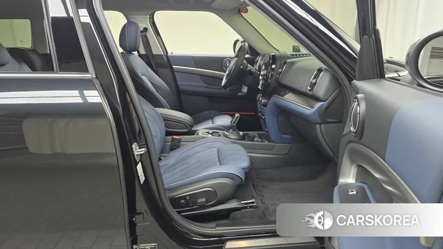 Mini Cooper S Countryman 2023 Черный из Кореи, фото 2