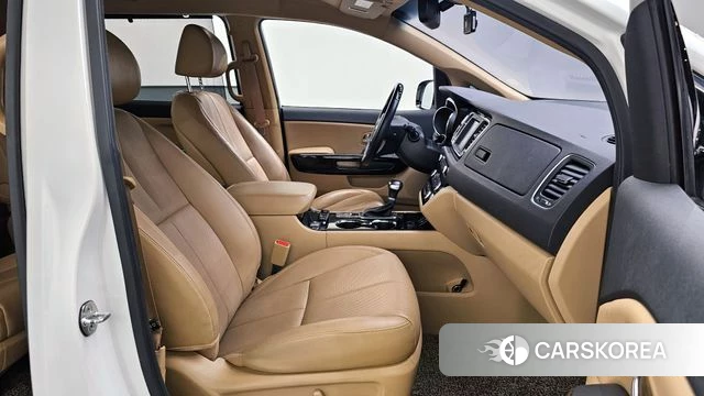 Kia The New Carnival 2019 Белый из Кореи, фото 2