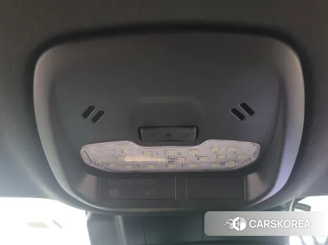 Chevrolet (GM Daewoo) Trax Crossover 2023 Черный из Кореи, фото 2