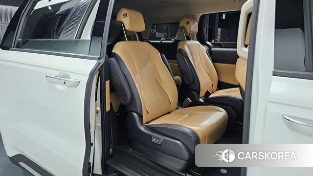 Kia Carnival 4th generation 2022 Белый из Кореи, фото 2