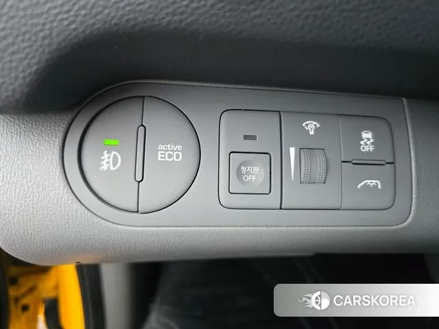 Hyundai The New Grand Starex 2019 Желтый из Кореи, фото 2