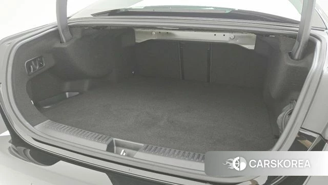 Mercedes-Benz E-Class W214 2025 Черный из Кореи, фото 2