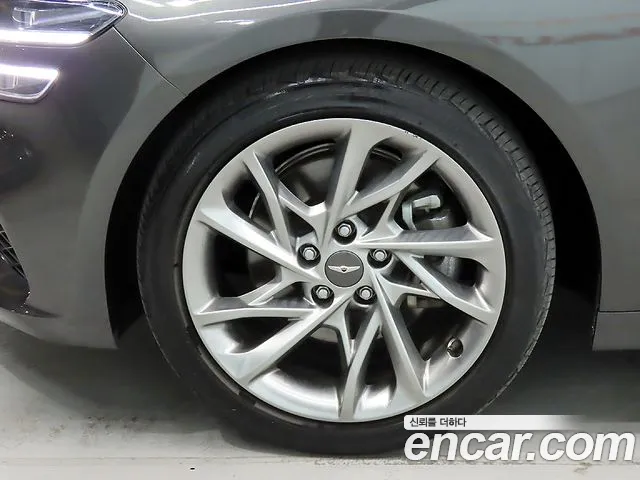 Genesis The New G70 id 2677656 из Кореи 2