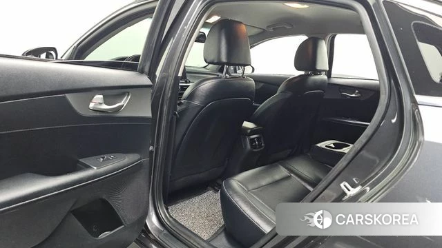 Kia Come New K3 2018 Серый из Кореи, фото 2