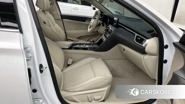 Genesis The New G70 2021 Белый из Кореи, фото 2