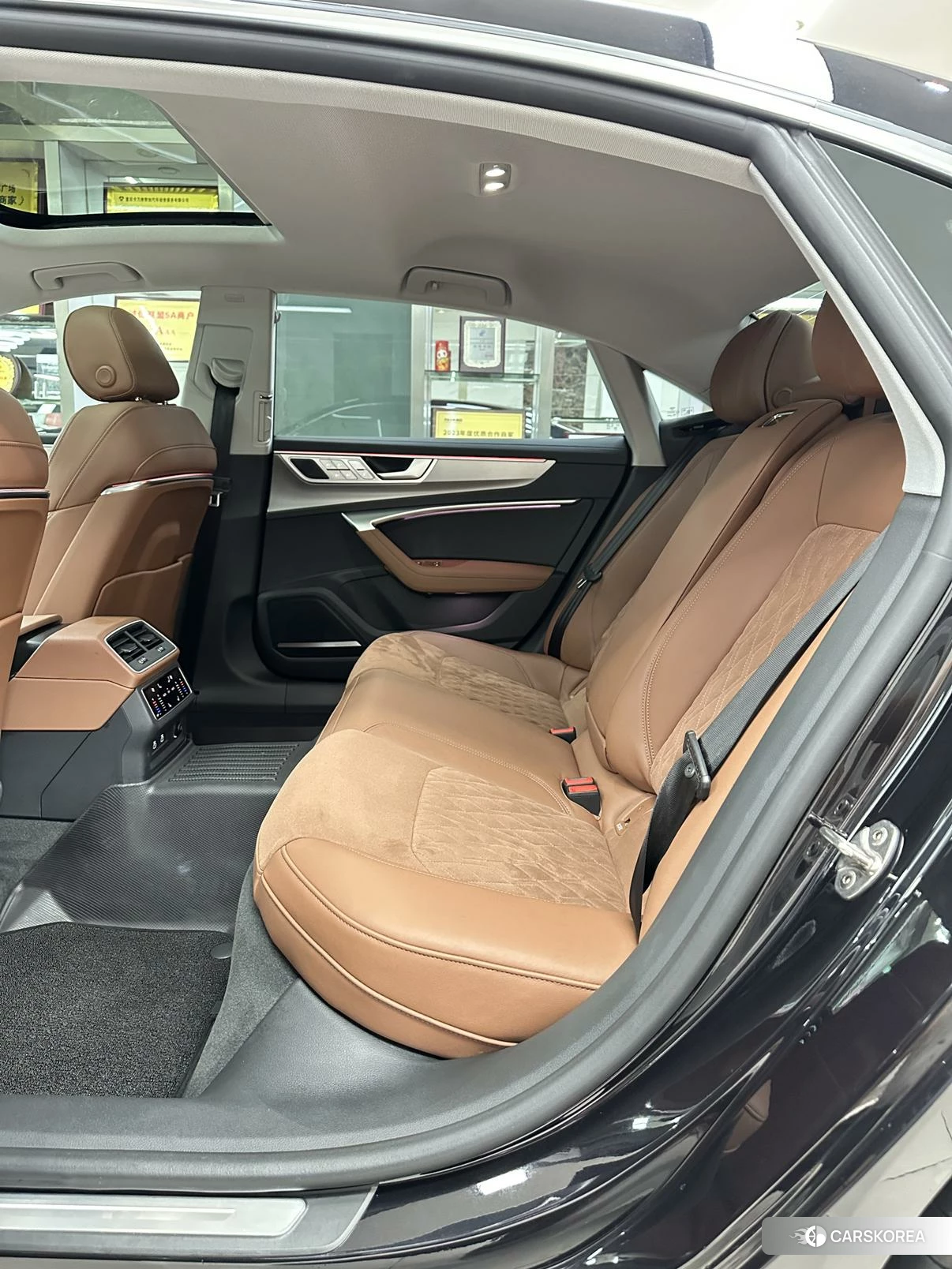 Audi A7L 2025 Черный из Китая, фото 2