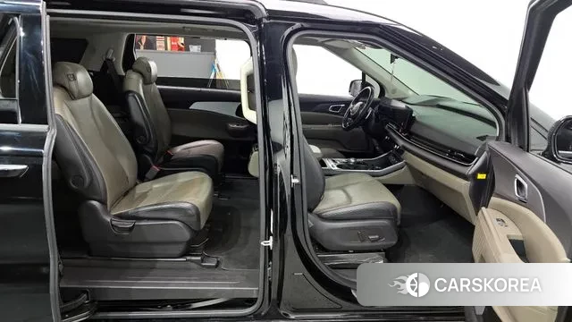 Kia The New Carnival 4th Generation 2024 Черный из Кореи, фото 2