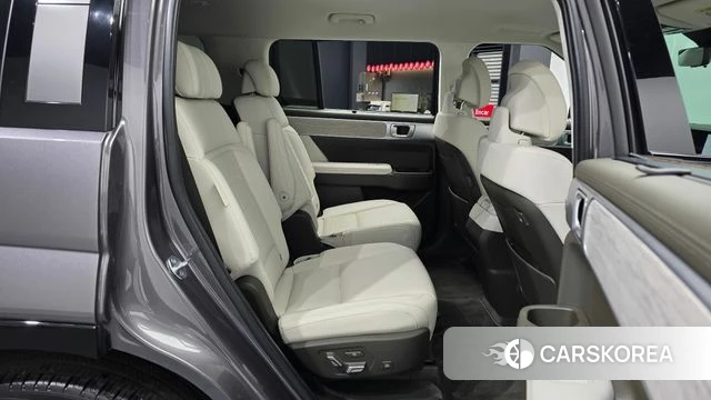 Hyundai Santa Fe (MX5) 2023 Серый из Кореи, фото 2