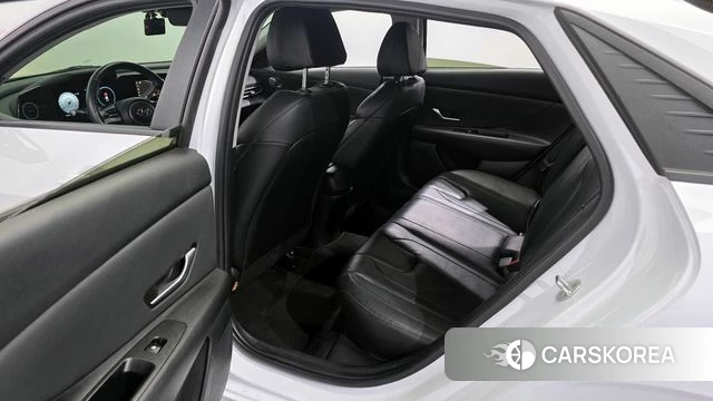 Hyundai Avante (CN7) 2022 Белый из Кореи, фото 2