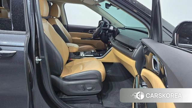 Kia Carnival 4th generation 2021 Серый из Кореи, фото 2