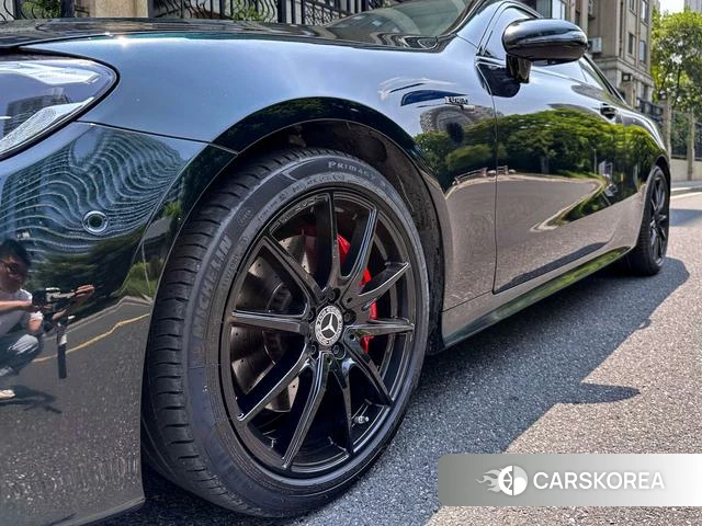 Mercedes-Benz E-class (imported) 2023 Зеленый из Китая, фото 2