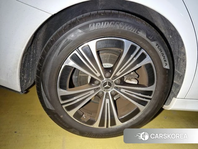 Mercedes-Benz E-Class W214 2024 Белый из Кореи, фото 2