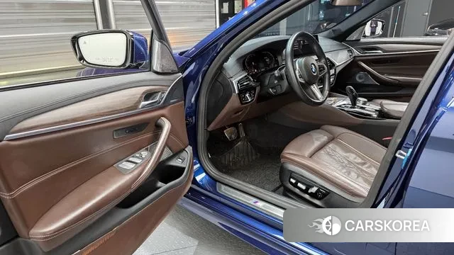 BMW 5 Series (G30) 2020 Синий из Кореи, фото 2